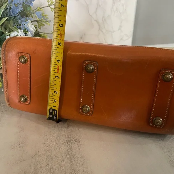 Dooney & Bourke Cream and Tan Satchel - Picture 12 of 14